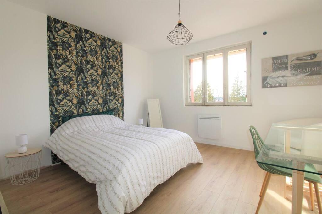 Joli Appartement Au Calme Lay-Saint-Christophe ภายนอก รูปภาพ